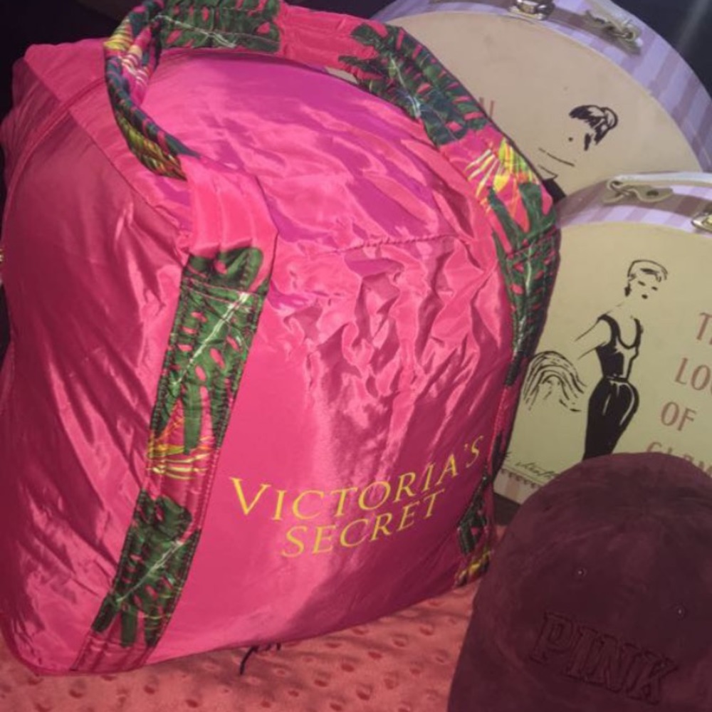Victoria Secret Tote Bag - Picture 4 of 4